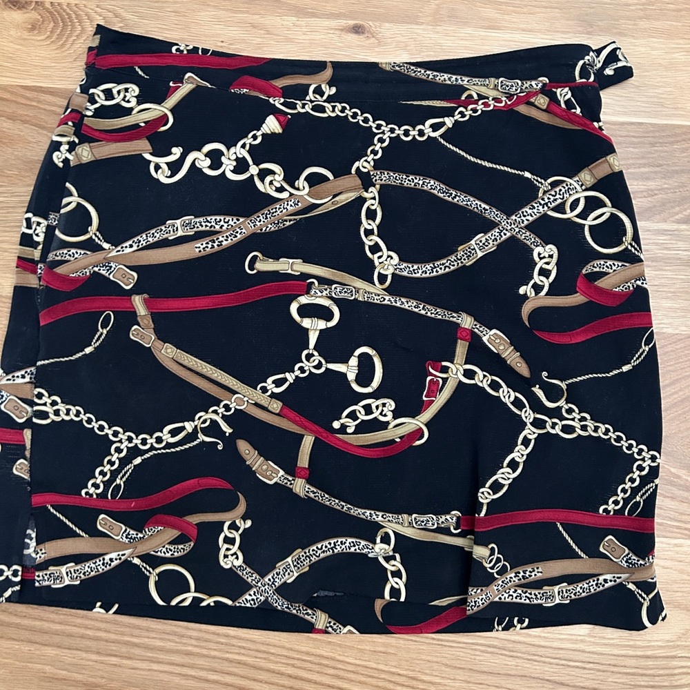 EP Pro Horsebit Chain Golf Skort. Size 10